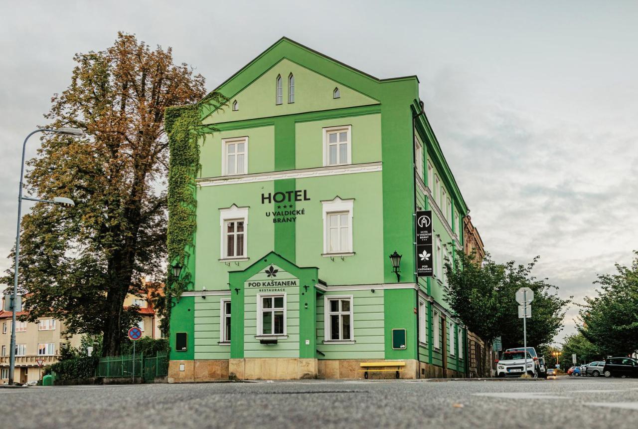Hotel U Valdické brány Jičín Exterior foto